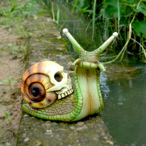 Snail & Skull Ornament - Goth Mall