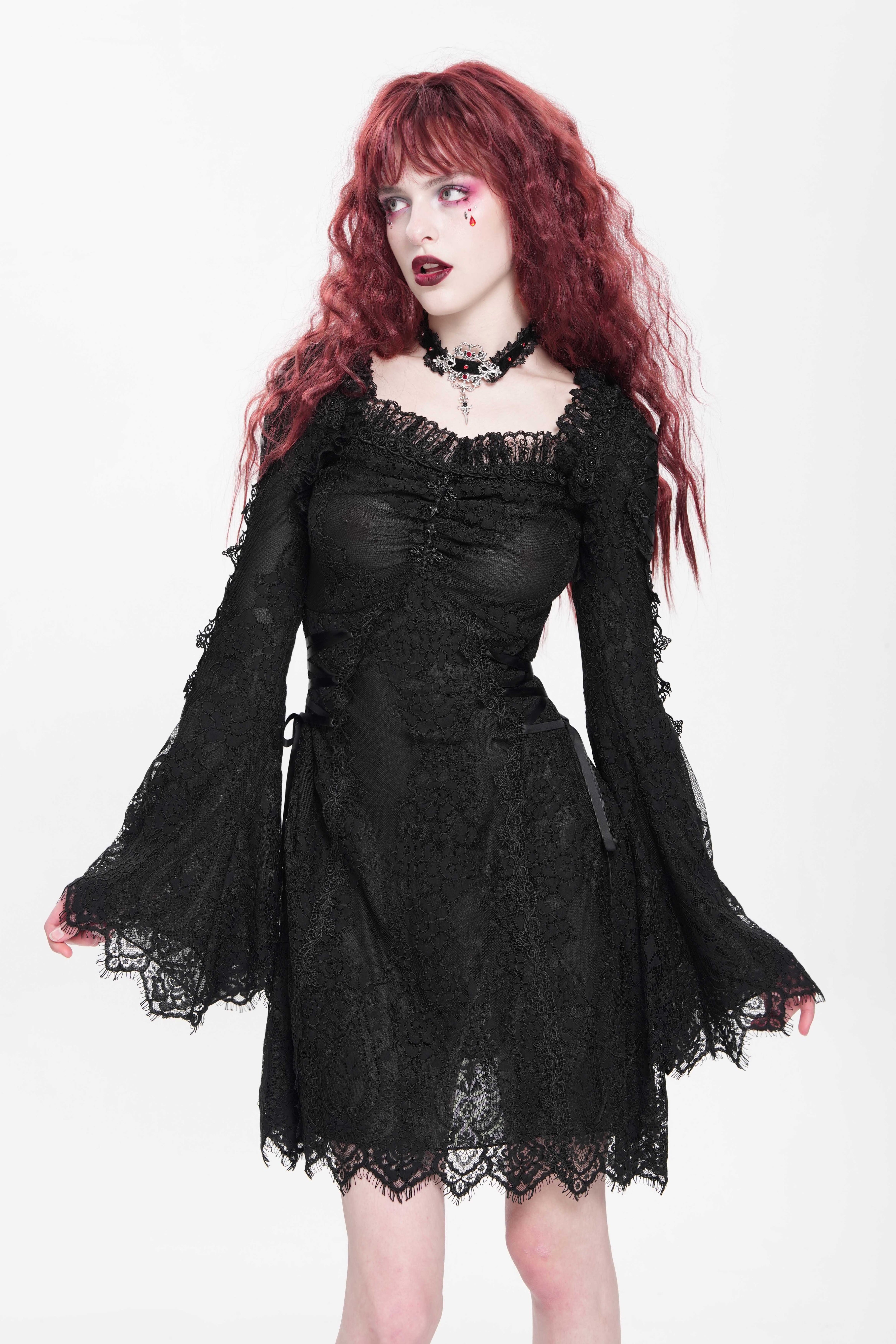 Devil Fashion Floral Embroidered Gothic Lace Dress Size: M