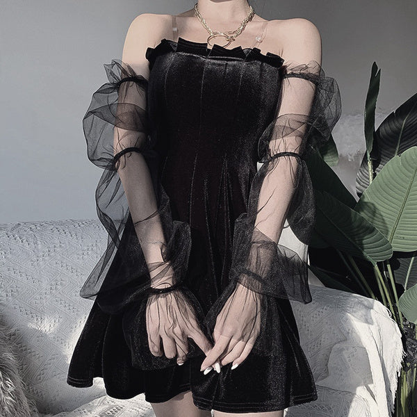 The Bubble Goth Mini Dress Black Velvet / S