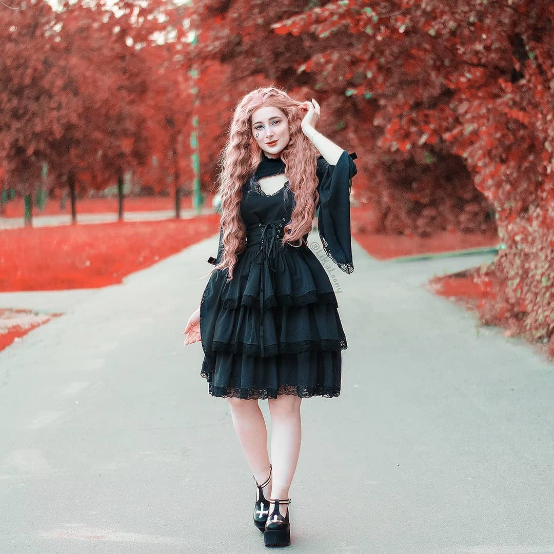 The Basic Witch Dress Black / XL The Basic Witch Dress Black / XL
