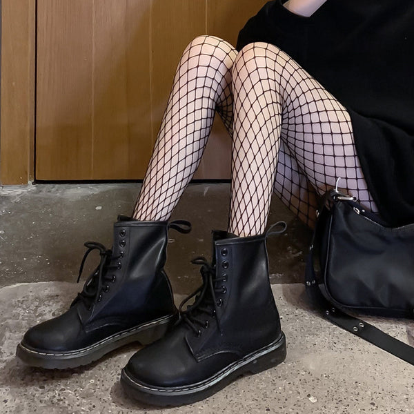 ROMWE Goth Graphic Fishnet Tights