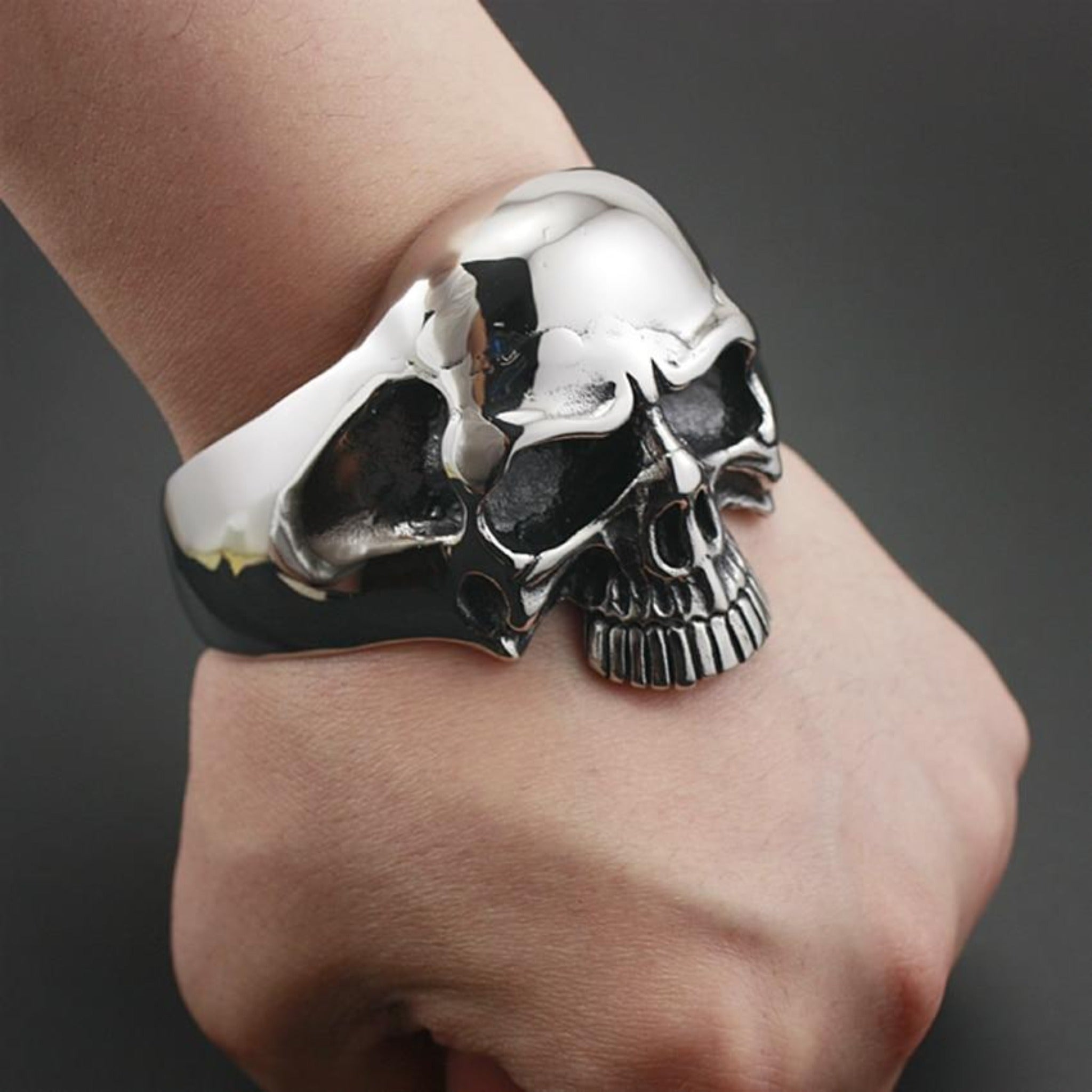 Buy CALANDIS Skeleton Hand Bracelet with Rings Elasticity Wristband for  Party black  Alloy  1 Piece Halloween Skull Skeleton Hand Bracelet with  Ring at Amazonin